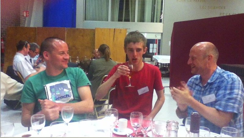 James whiskey.jpg - Red and finally the whisky 